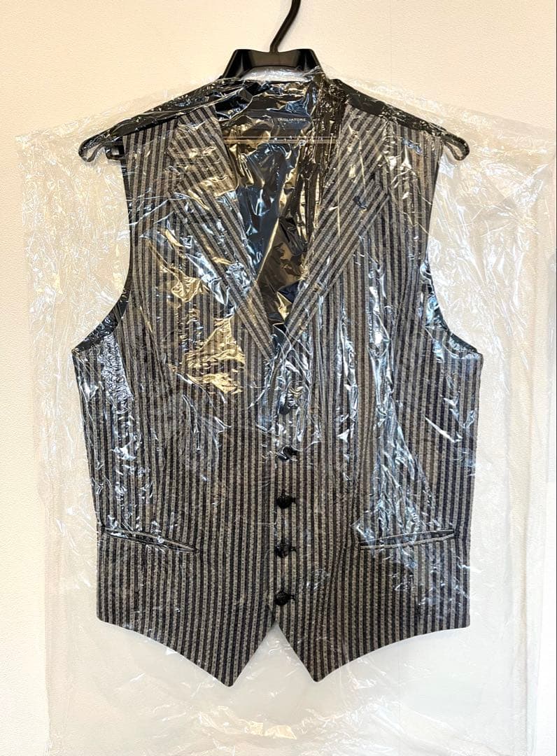 ✨美品 タグ有⚜️TAGLIATORE⚜️ジレ ベスト 襟付き