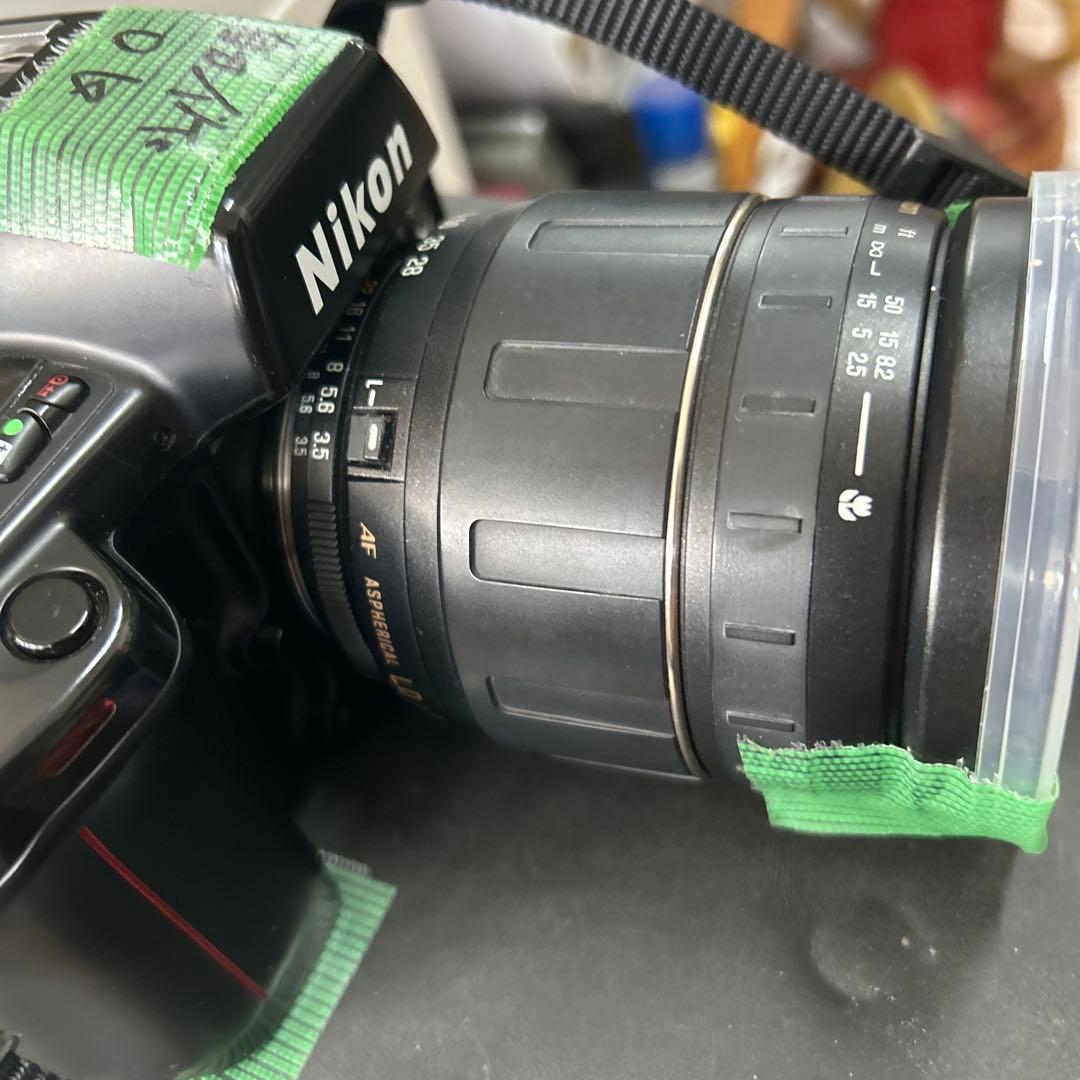 Nikon F90X 一眼レフカメラ　Tamron 28-300mmレンズ