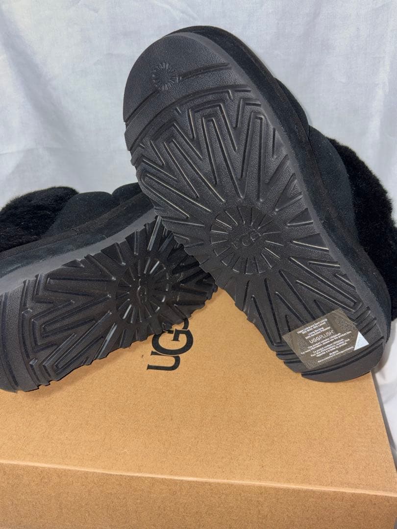 ⭐️新品⭐️UGG タズリータ【BLACK】【US8】25cm