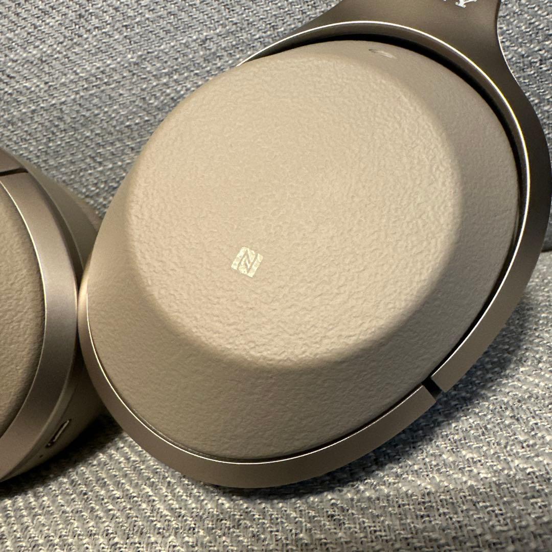 ヘッドホン SONY WH-1000XM2