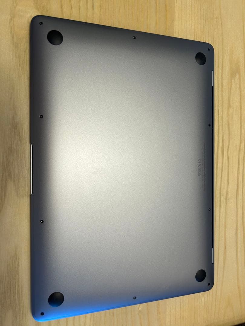 MacBook Air 13インチ　Retinaディスプレイ