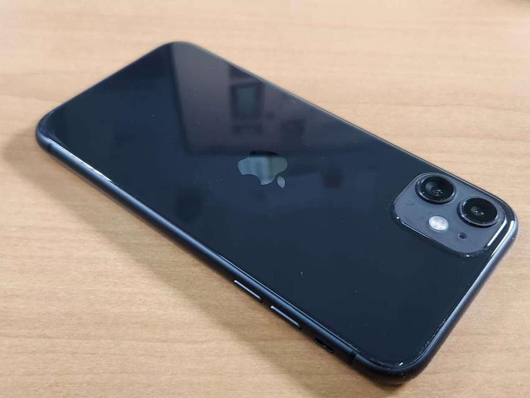 スマートフォン本体 020700H iPhone 11 A2221 128GB