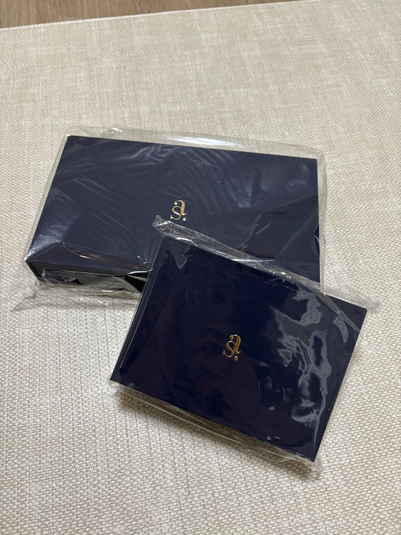 新品　iPhone16 スマホケース&ストラップ　amiさん