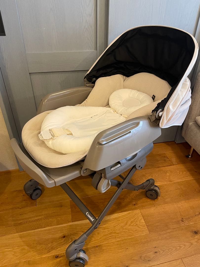 コンビ ネムリラ AUTO SWING BEDi Long