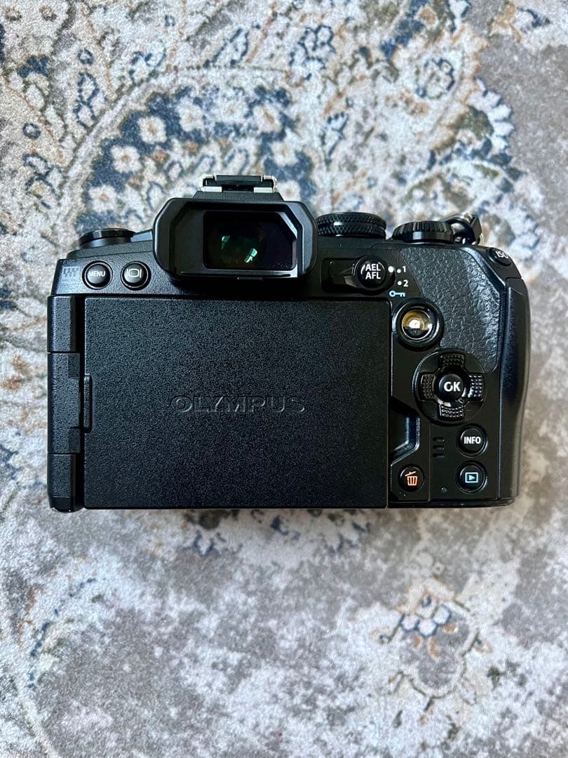 【makaroni3】オリンパス OM-D E-M1 Mark III