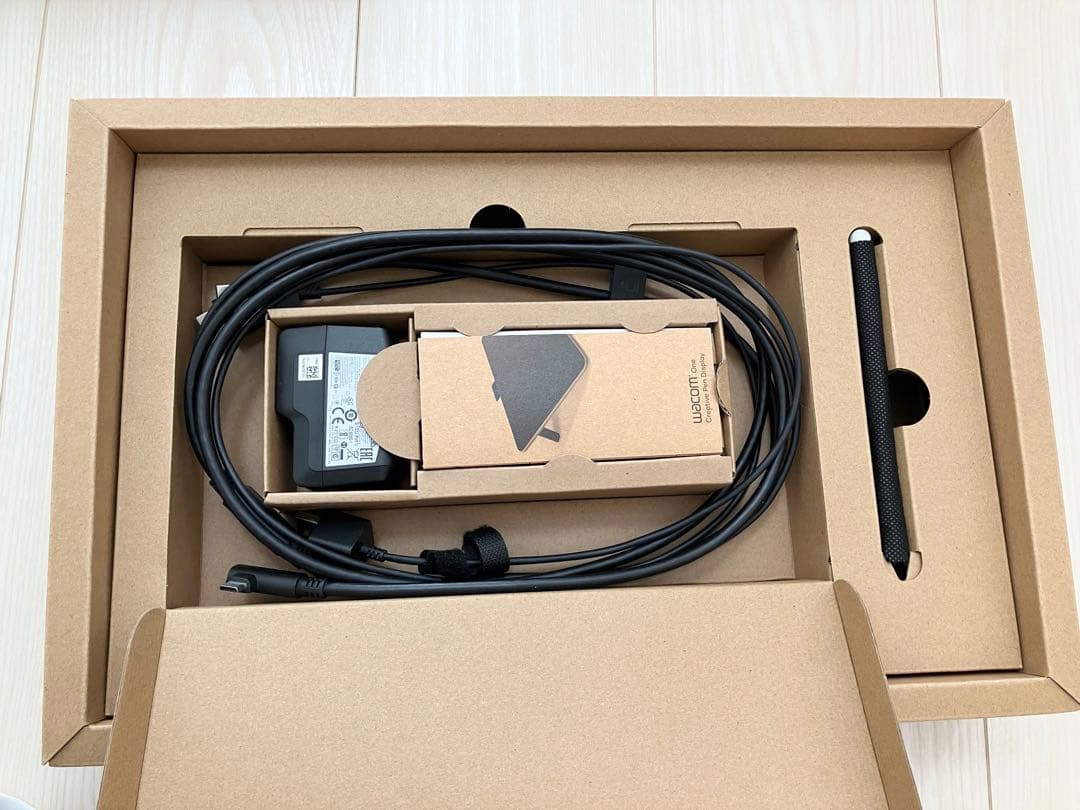 Wacom One 液晶ペンタブレット13.3型