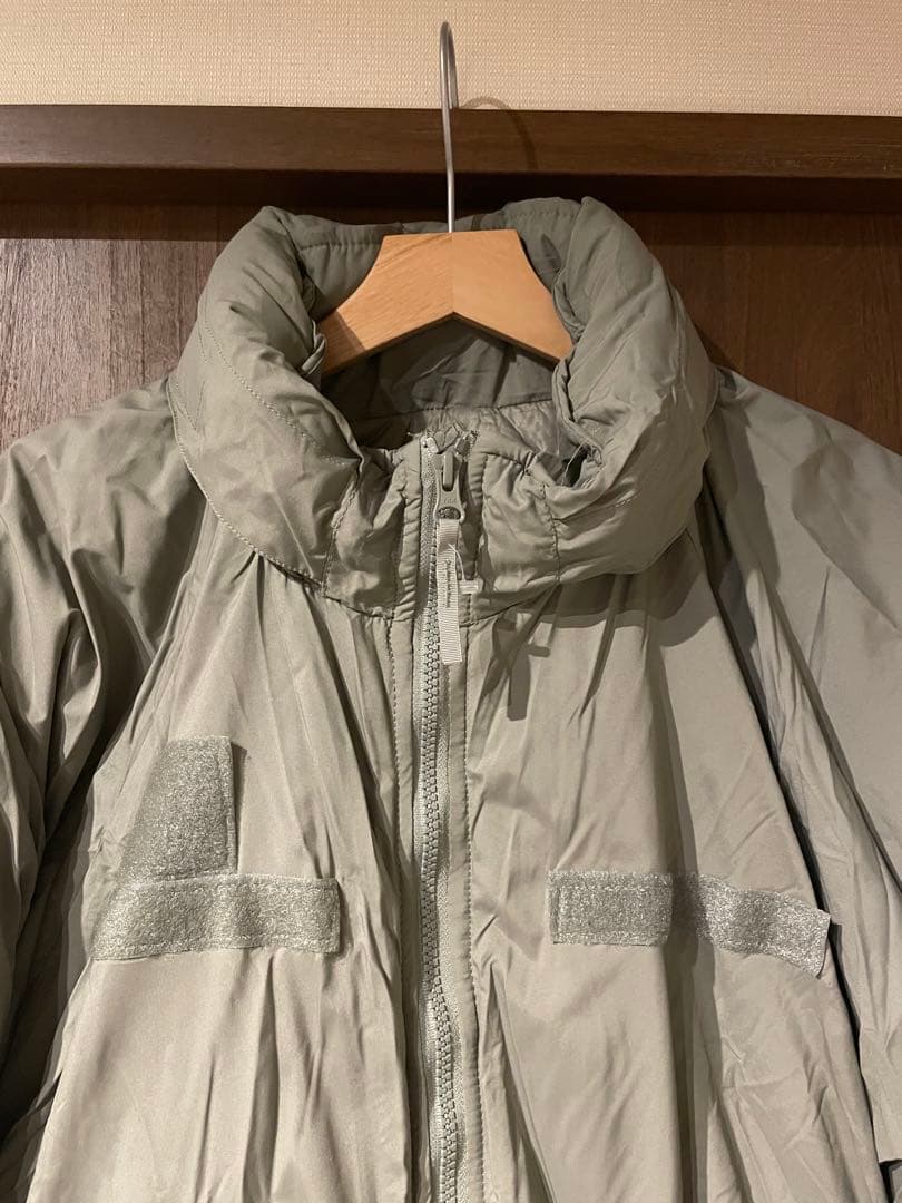 こ*へ様 【数回着用のみ】米軍実物 ECWCS LEVEL 7 L-R