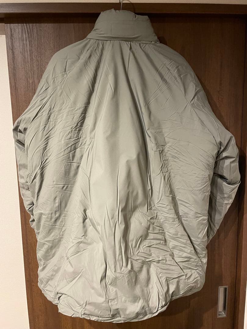 こ*へ様 【数回着用のみ】米軍実物 ECWCS LEVEL 7 L-R