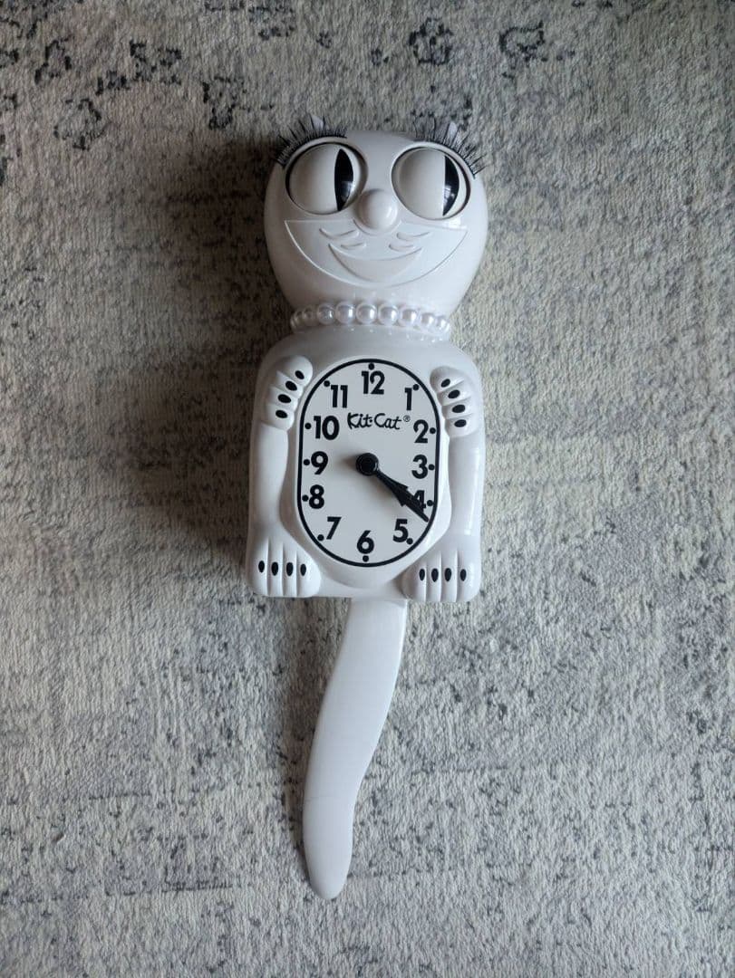 レディキットキャットクロック WH　kit-cat 壁掛け　時計