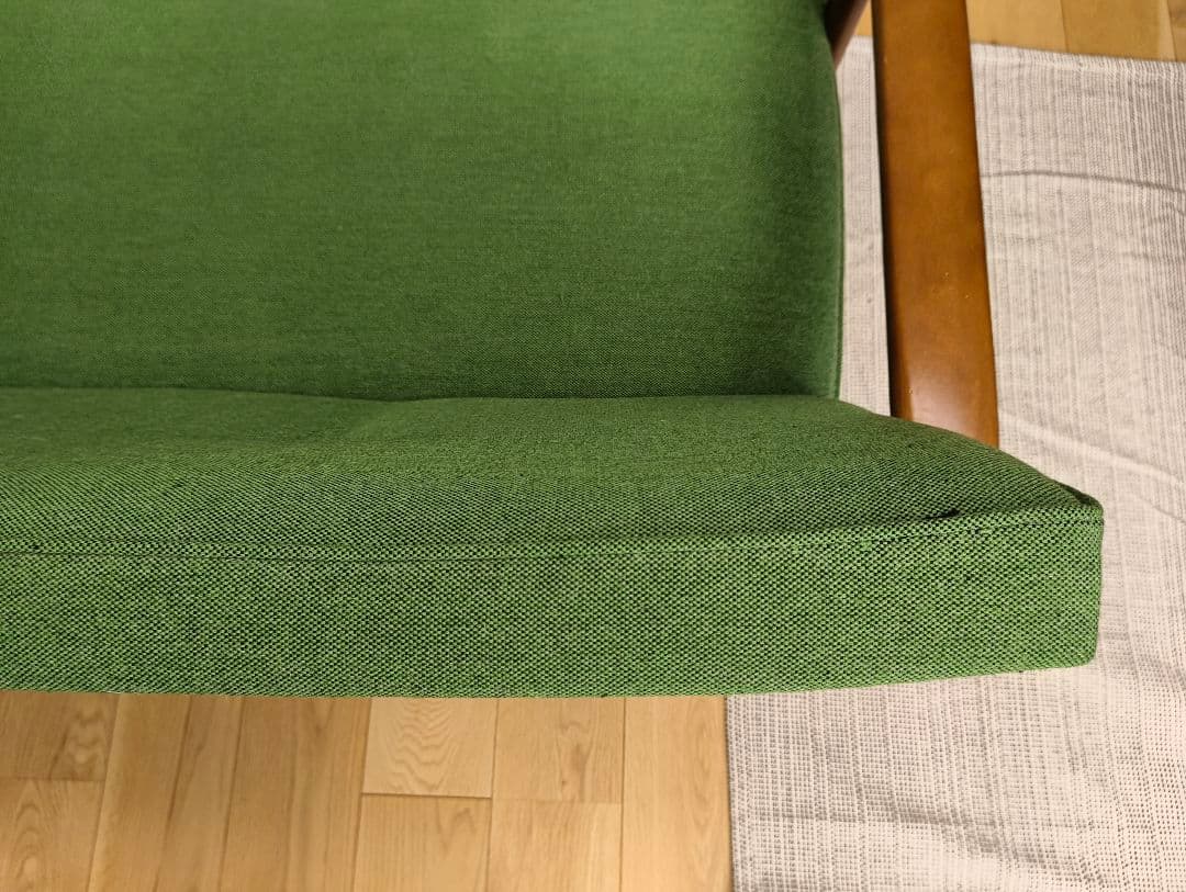 カリモク60 ソファ 2人掛け