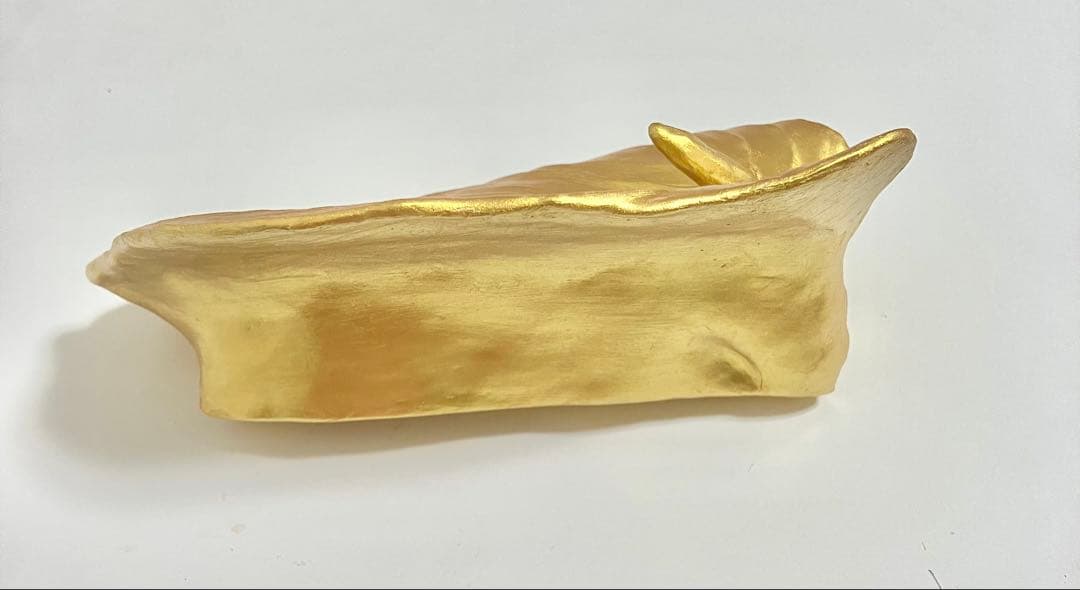 calla lily カラーリリー　花　彫刻　粘土　ゴールド　オブジェ　置物