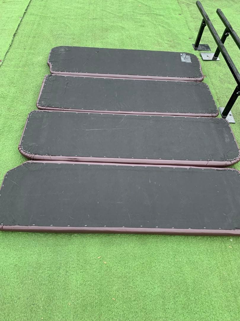 ベッドキット ハイエース　200系　3型にて使用　ベットキット