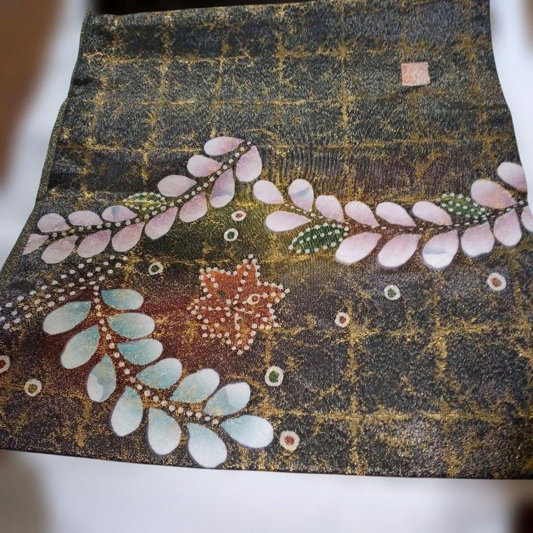 mamiです辻が花袋帯美しい金銀彩入り花柄刺繍黒と金銀地柄未使用品