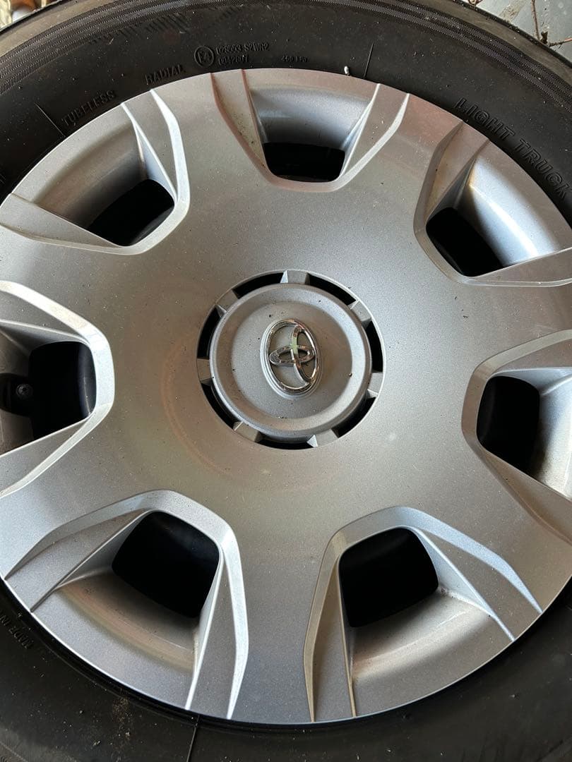 ブリヂストン 195/80R15 LT タイヤ ホイール セット 4本