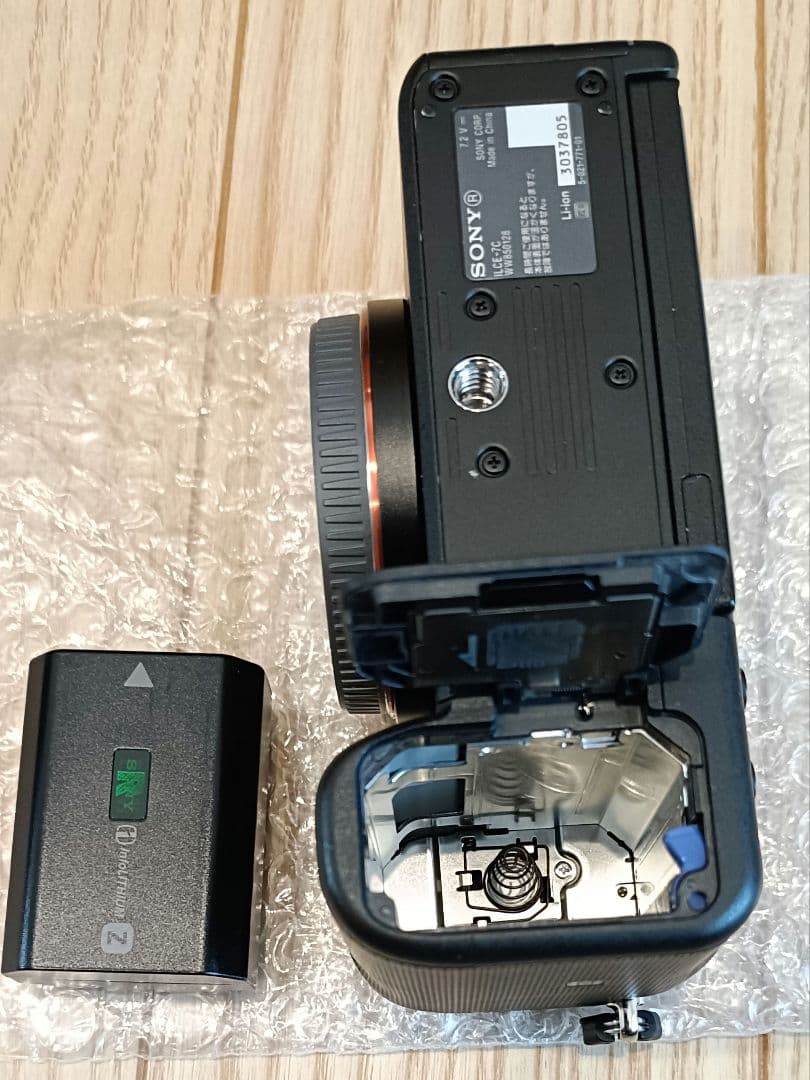 SONY α7CL ミラーレス一眼　 シャッター数２８３８枚