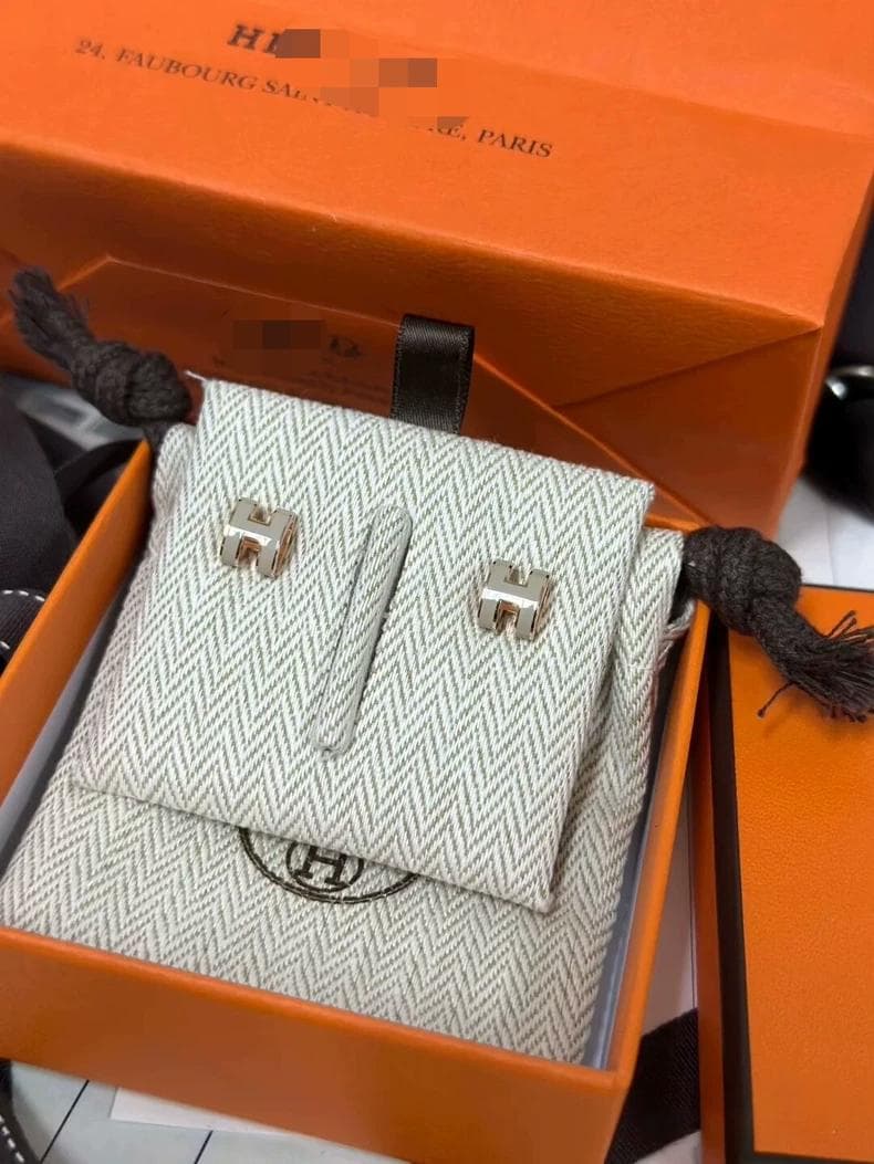 レディース ピアス(両耳用)