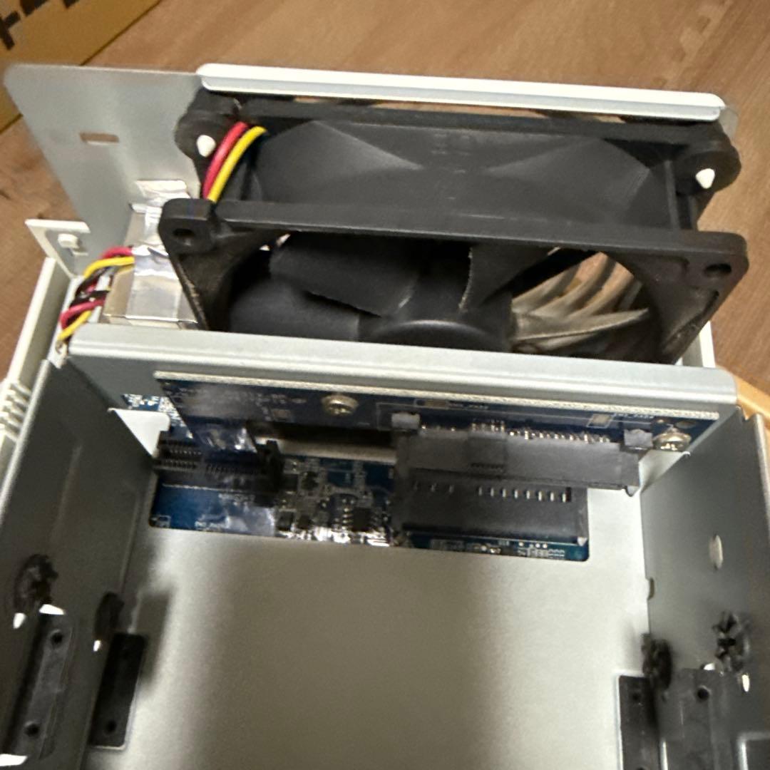 Synology NAS DS218j HDDなし 2ベイ