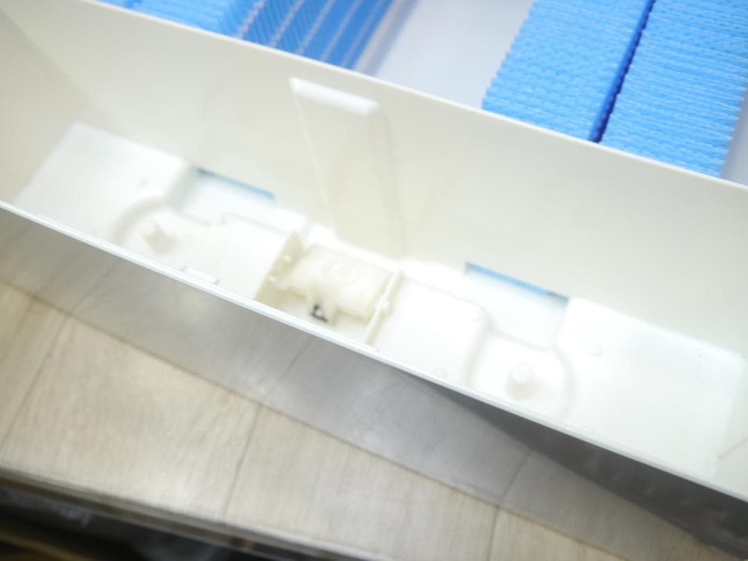 送料無料XXフィルター新品同様❤ダイニチ 加湿器 HD-243 ハイブリッド