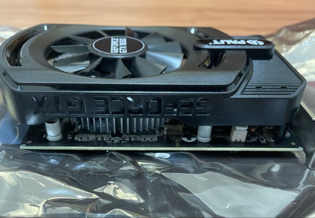 PALIT GeForce GTX 1650 グラフィックボード　補助電源不要