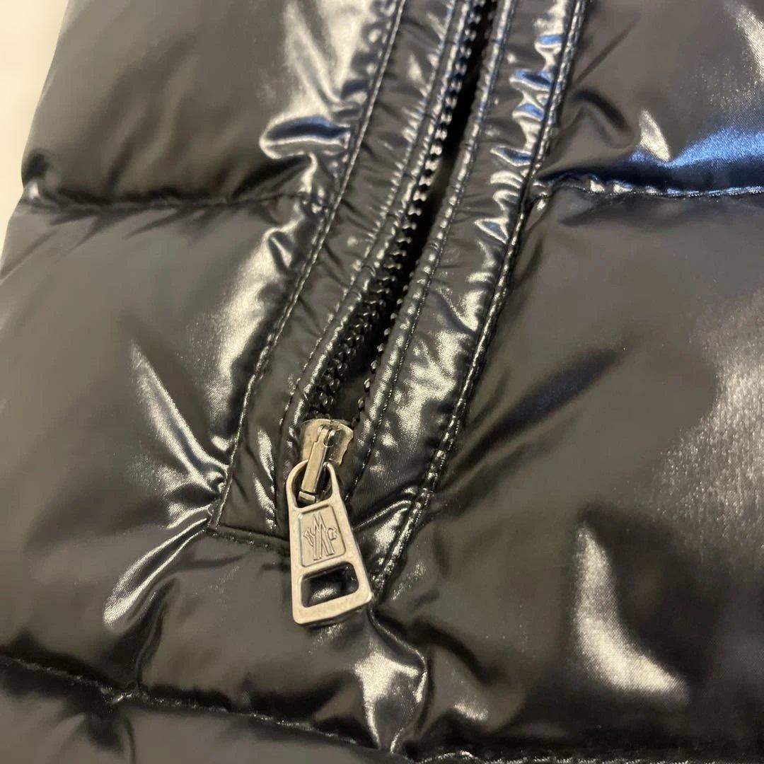 moncler モンクレール　ダウンベスト　01