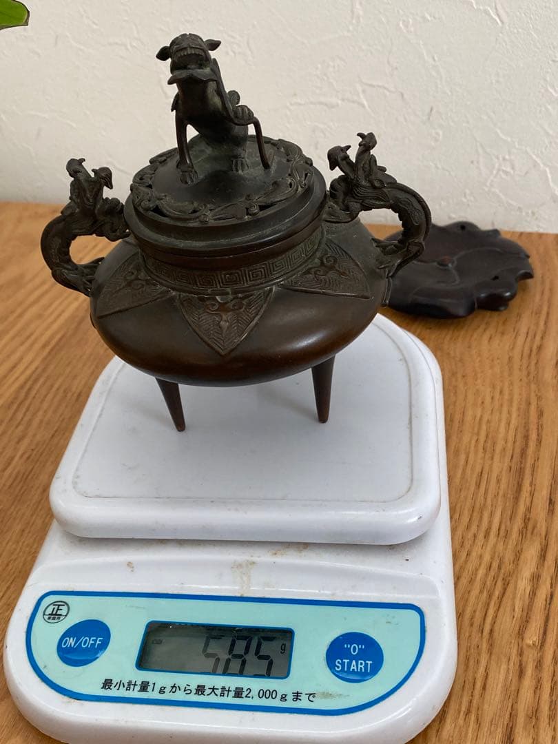 古玩 獅子蓋龍耳香炉 三脚香炉　銅器彫刻 　香櫨　三つ足香炉　中国美術　朝鮮