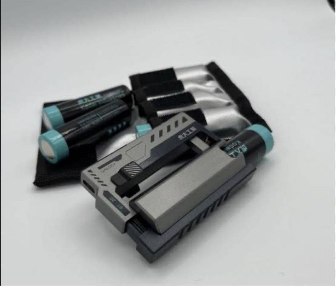 モバイルバッテリー虎大工業BT-20Wingmanバッテリー4本付