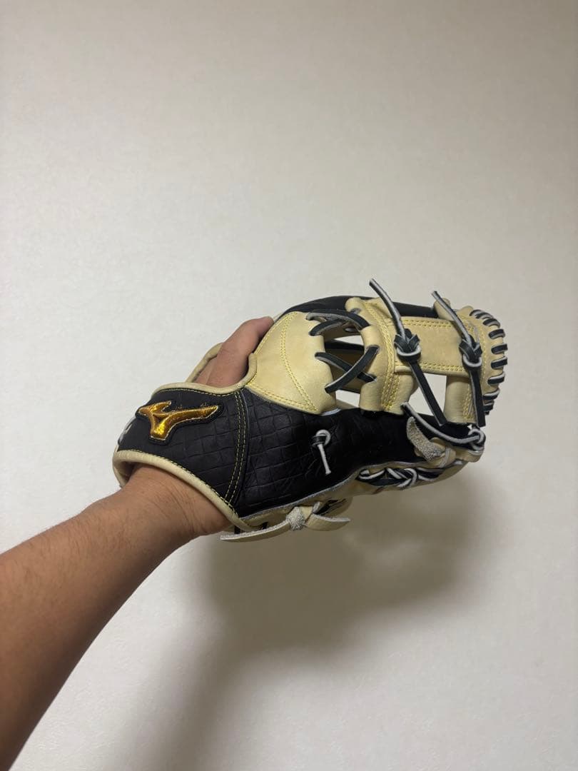 Mizuno 軟式グローブ 黒/クリーム