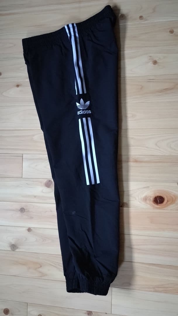 【adidas】アディダス LOCK UP TRACK セットアップ