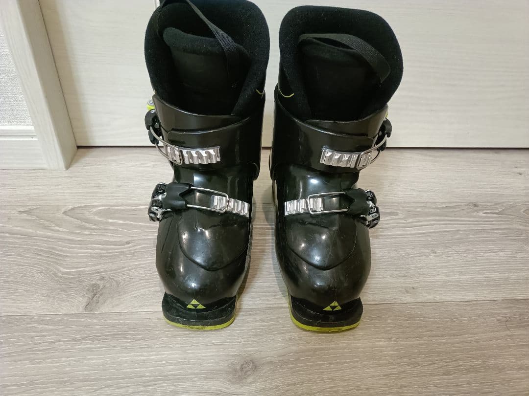 FISCHER ジュニアスキーブーツ RC4 20 19.5cm