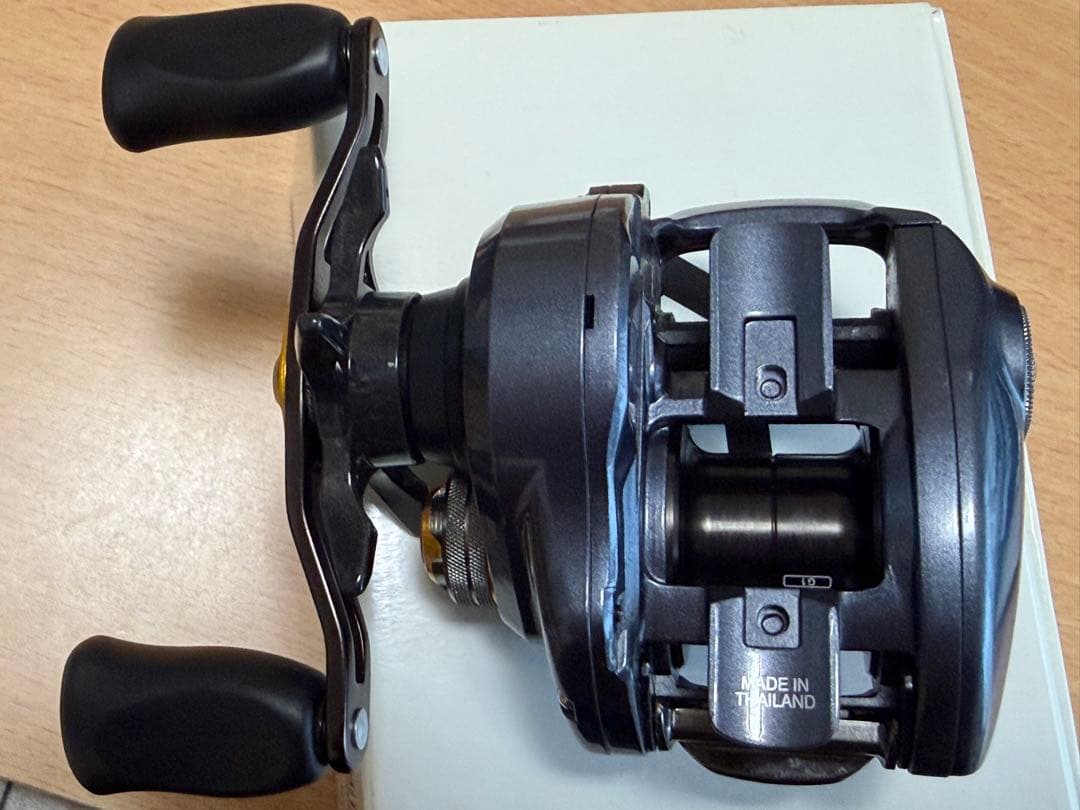 ジリオンSVTW 1016SV-H 中古美品　ダイワ