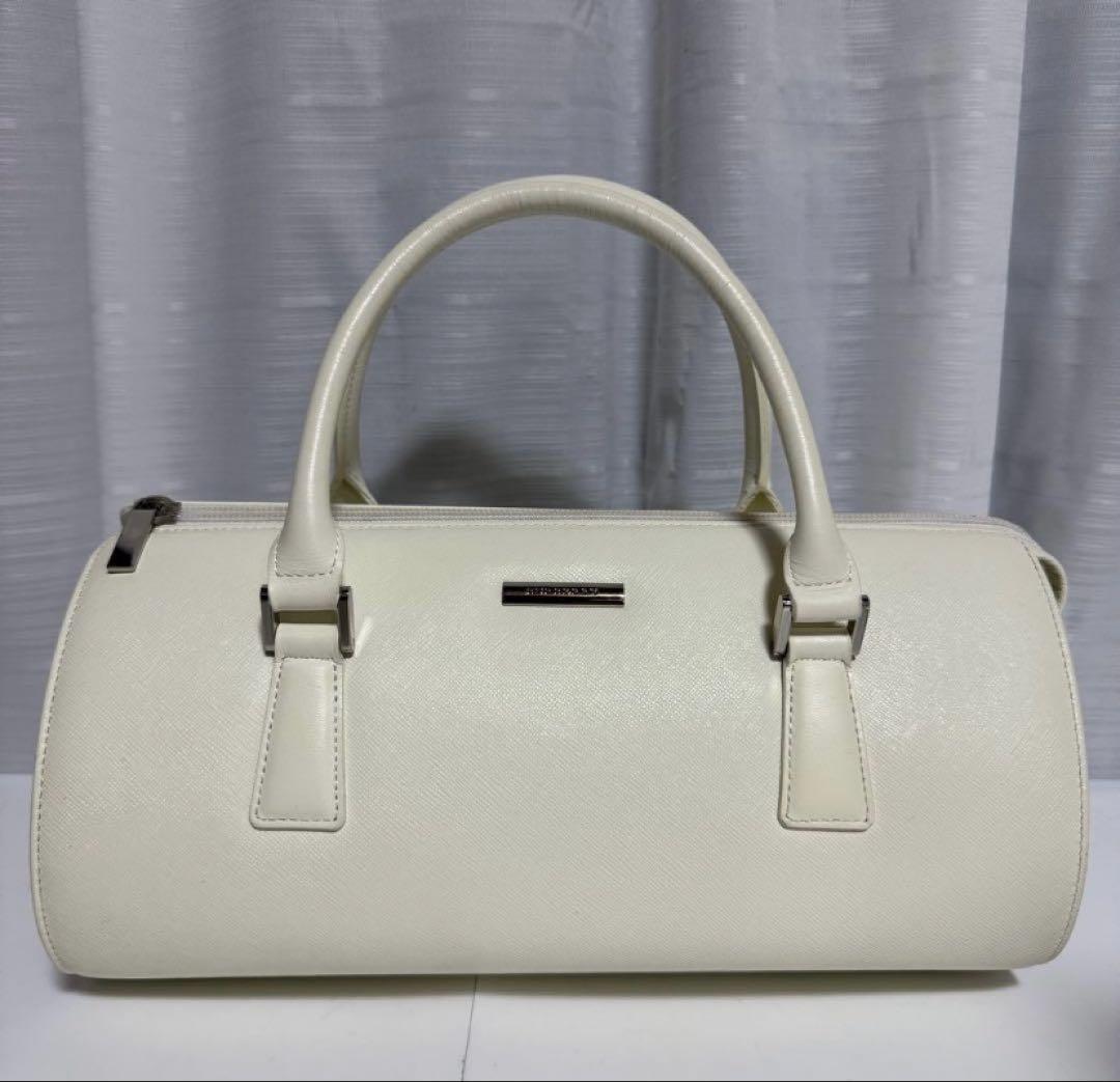 极美品 ホワイト 円筒形 ハンドバッグ