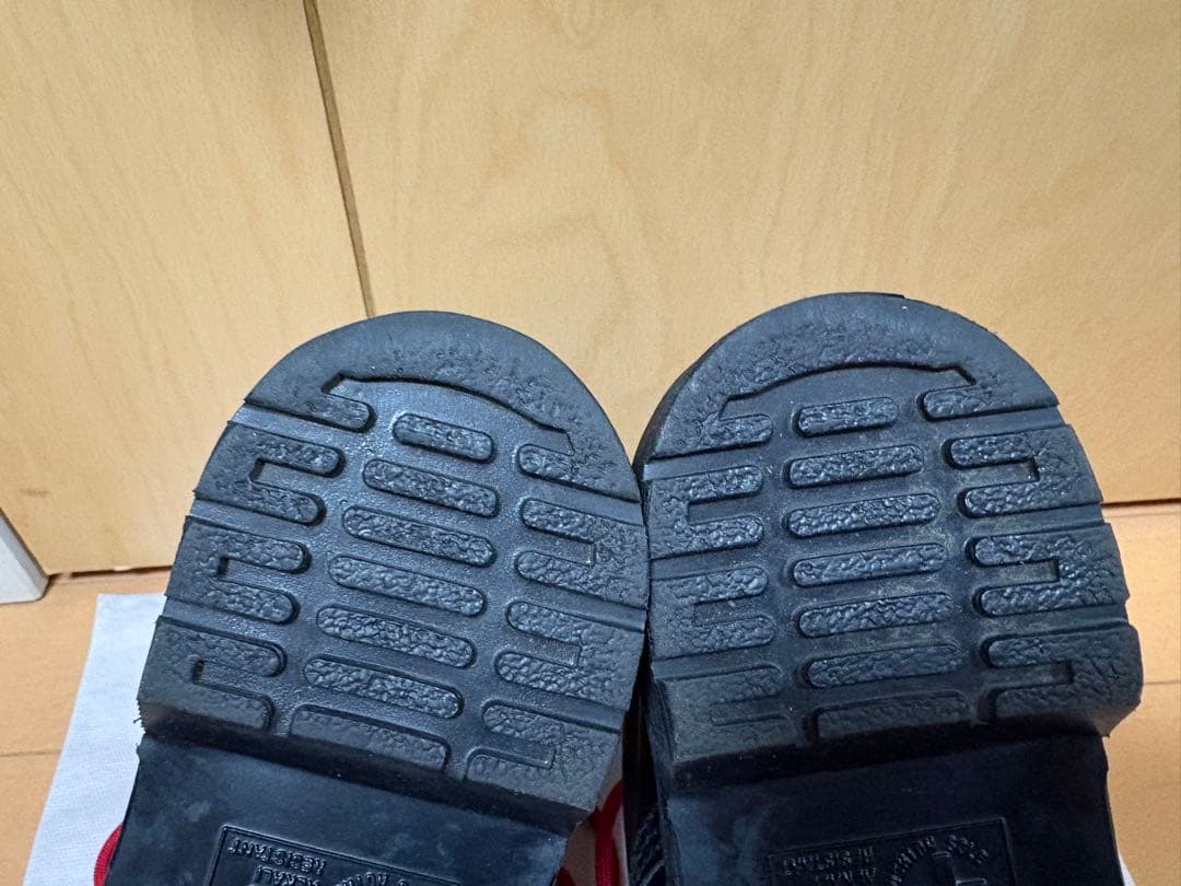 ドクターマーチン レッドステッチ 8ホールブーツ