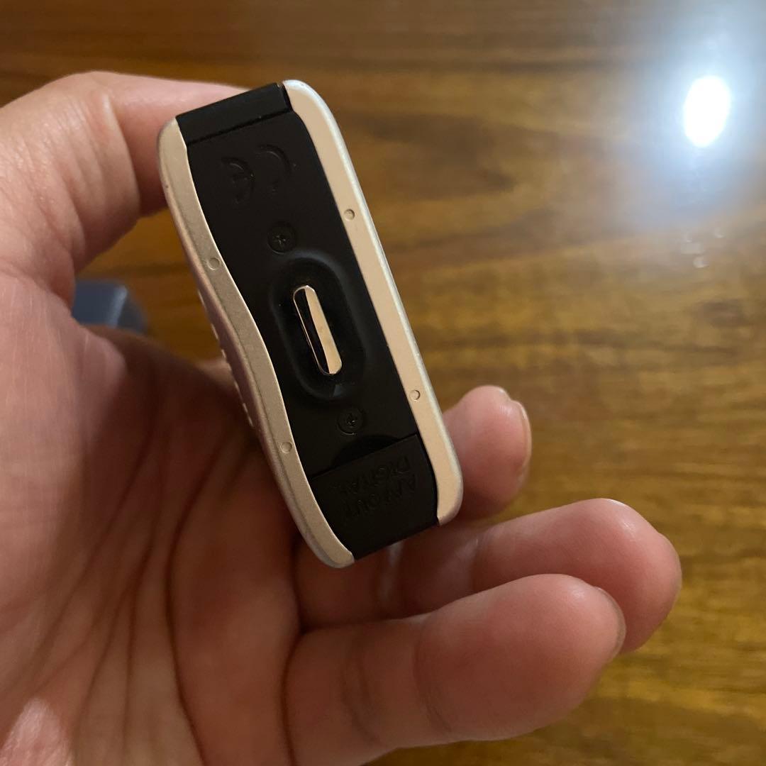 美品完動品　キヤノン IXY DIGITAL 25 IS