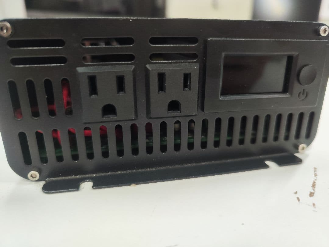 2000W 純正サイン波インバーター　（負極のブラケット紛失）