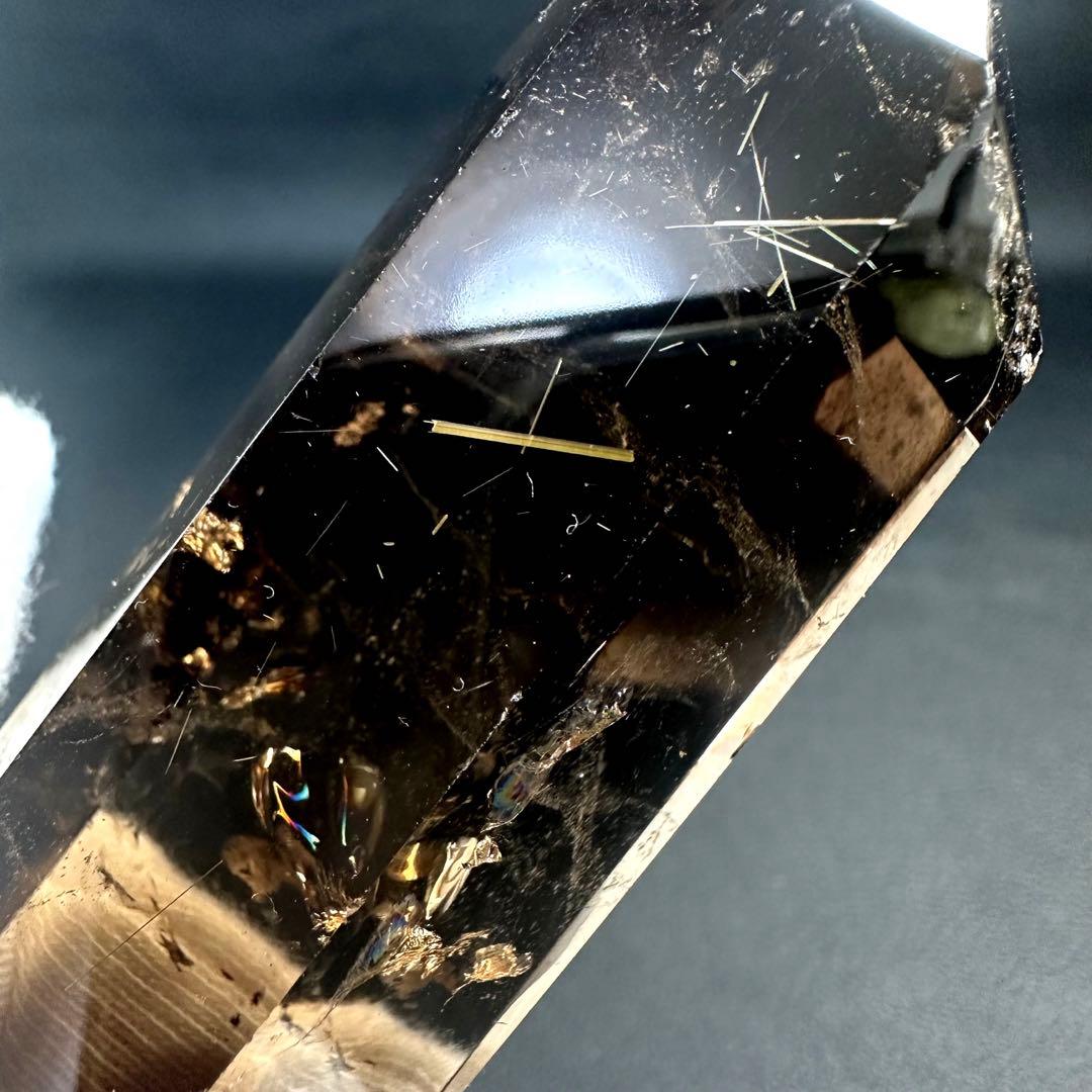 【金運· 魔除 】ゴールドルチル ☆虹☆スモーキークォーツダブルポイントA948