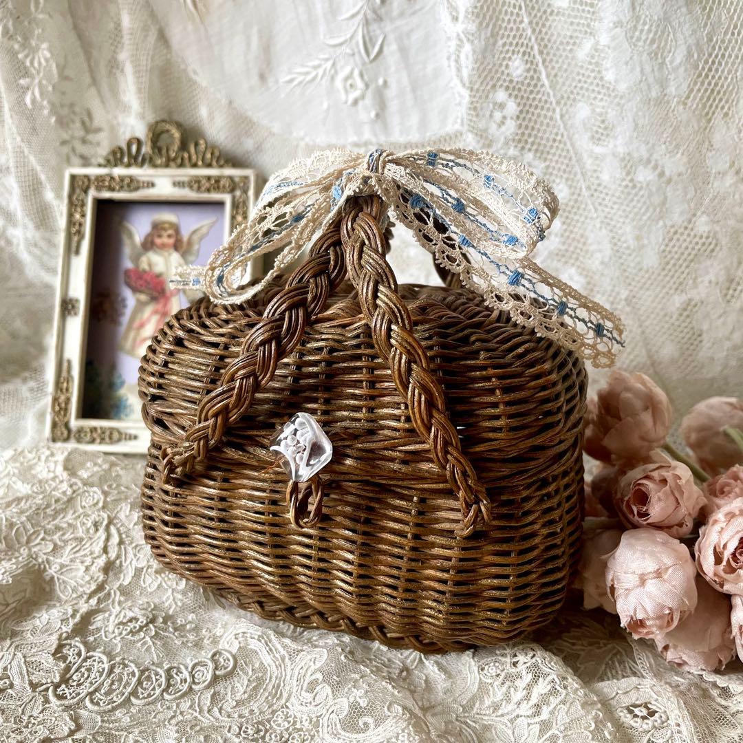 ドールパニエ　フランスアンティーク 人形用 ミニ プチ カゴ 籠 かご
