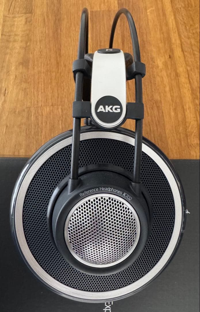 AKG K702 オープンエアー型モニターヘッドホン