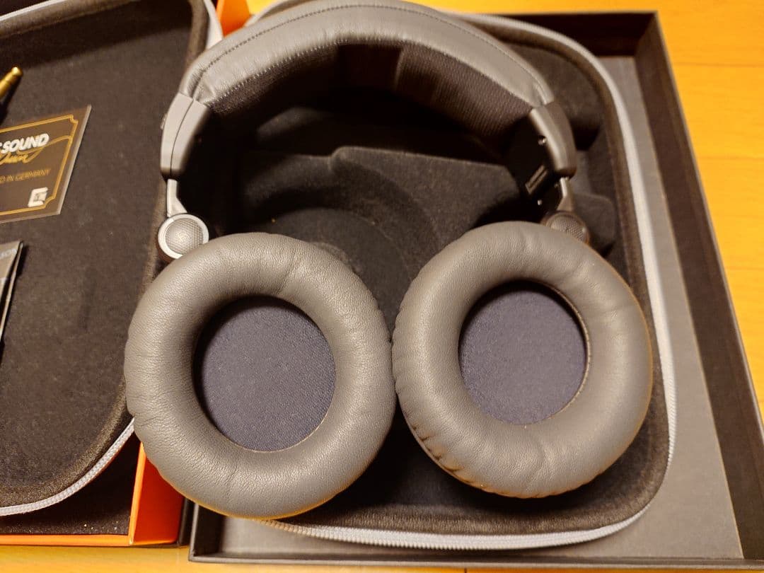 ヘッドホン ULTRASONE SIGNATURE MASTER MkII