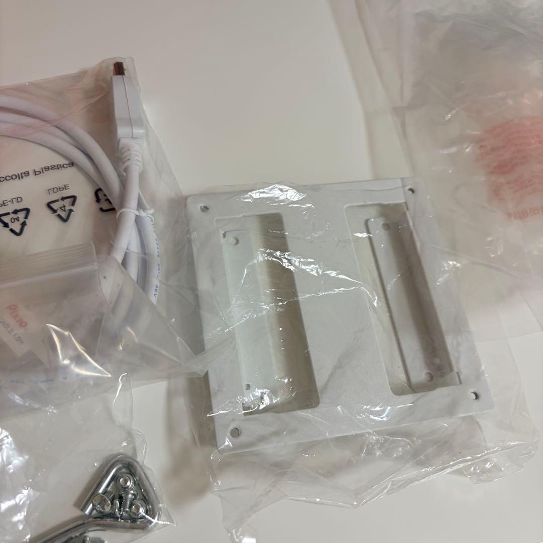 25/9/14購入 PX27U WAVE White 160Hz 4K IPS