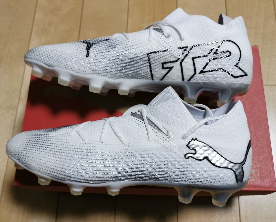 【本日特価】新品☆フューチャー7アルティメット サッカー スパイク 26.0cm