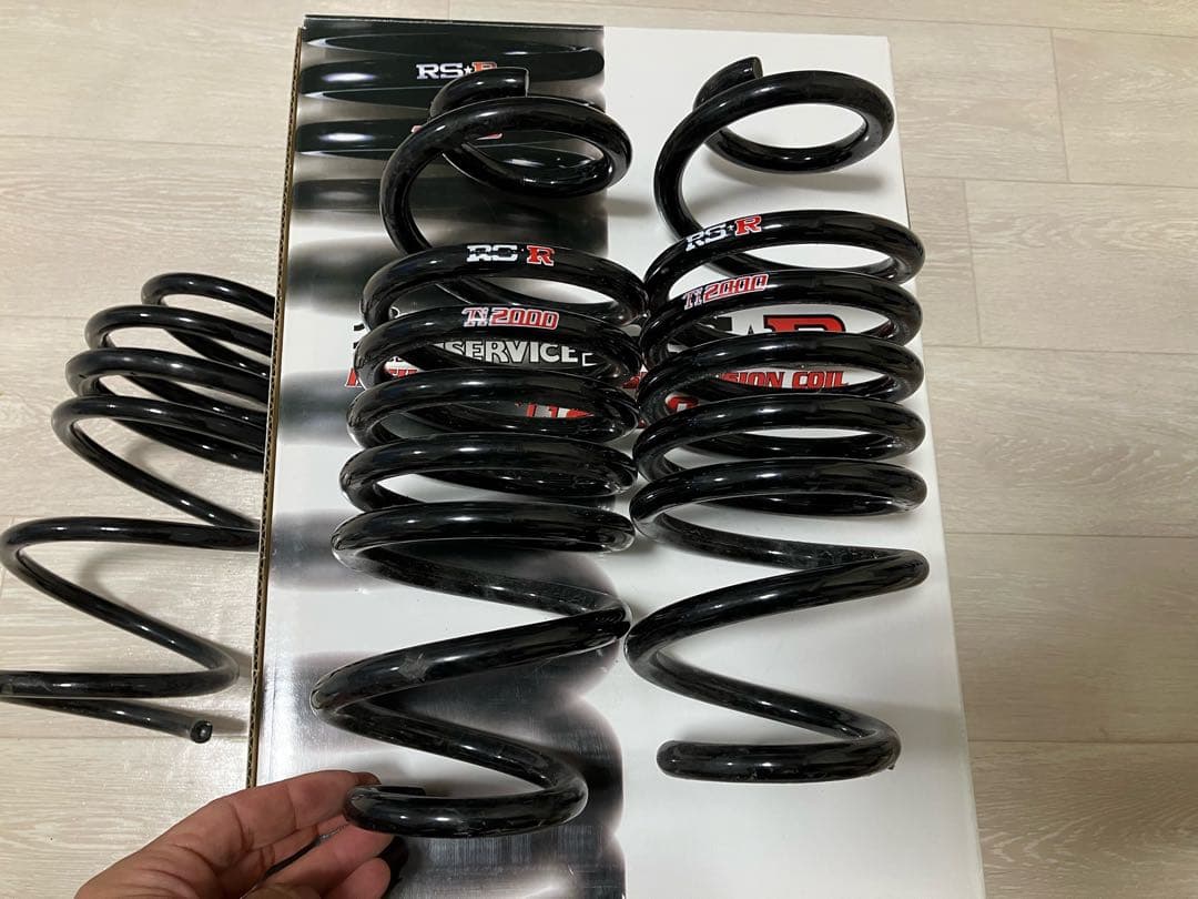 RS-R アウディS3 （8V）用ダウンサス　送料込み