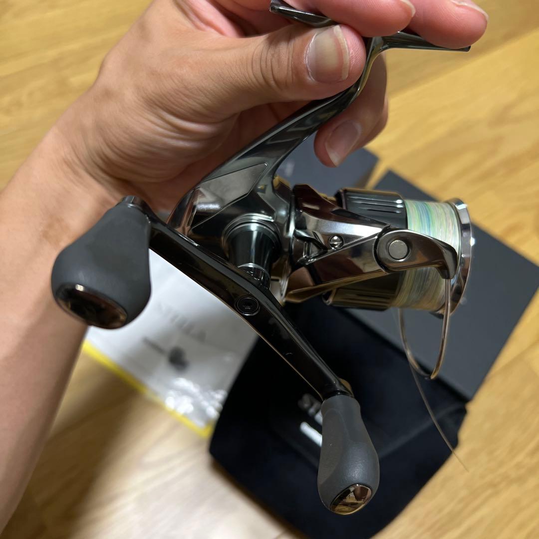 （良品）SHIMANO 22 ステラ C3000SDHHG