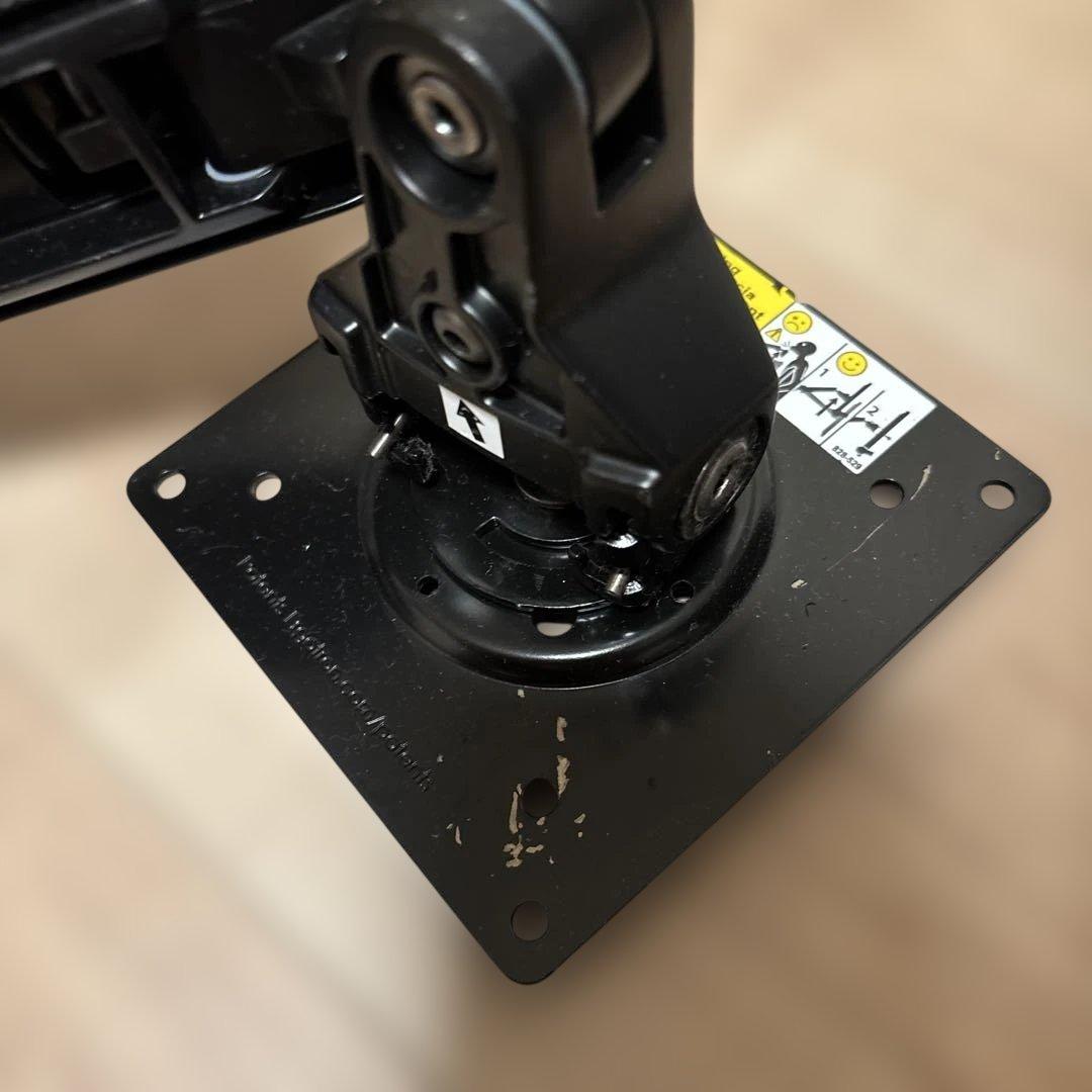 Amazon Basics モニターアーム エルゴトロンOEM品