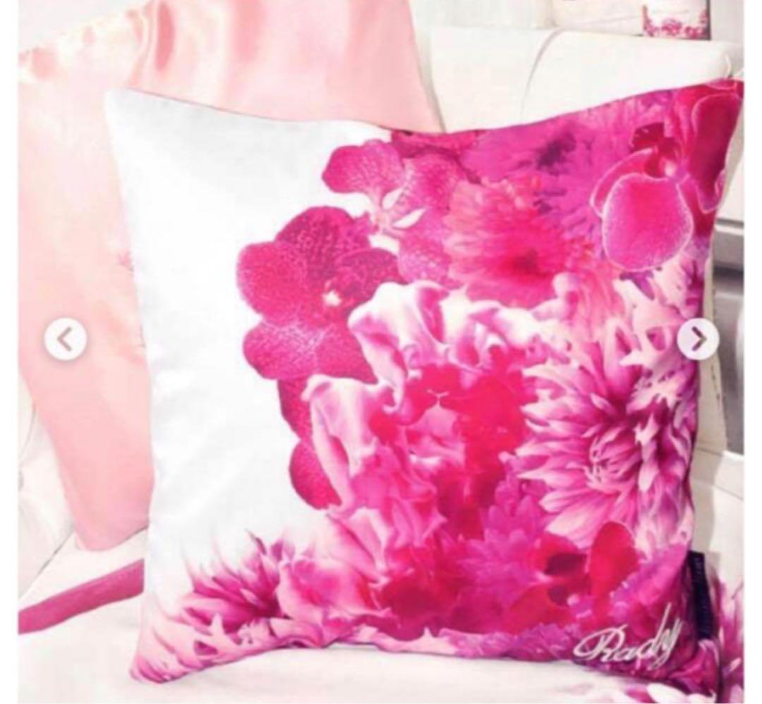 リゾートフラワー　クッションカバー