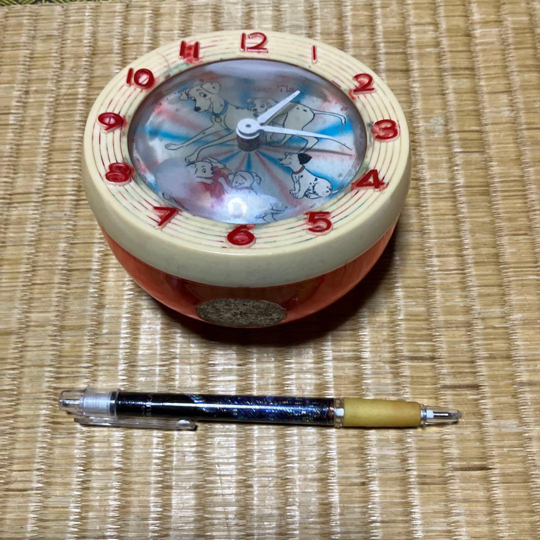 ディズニーぜんまい丸型置時計　日本製