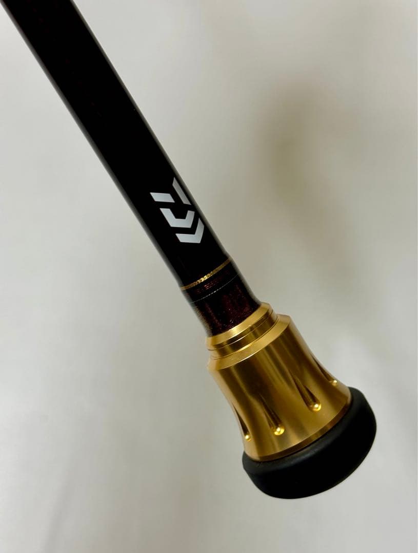 【未使用品】ダイワ バイパースティック M-300・Y