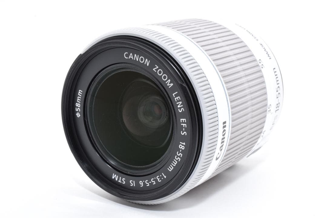 ✨女性にもおすすめ✨Canon kiss X7 ホワイト シャッター数1540回