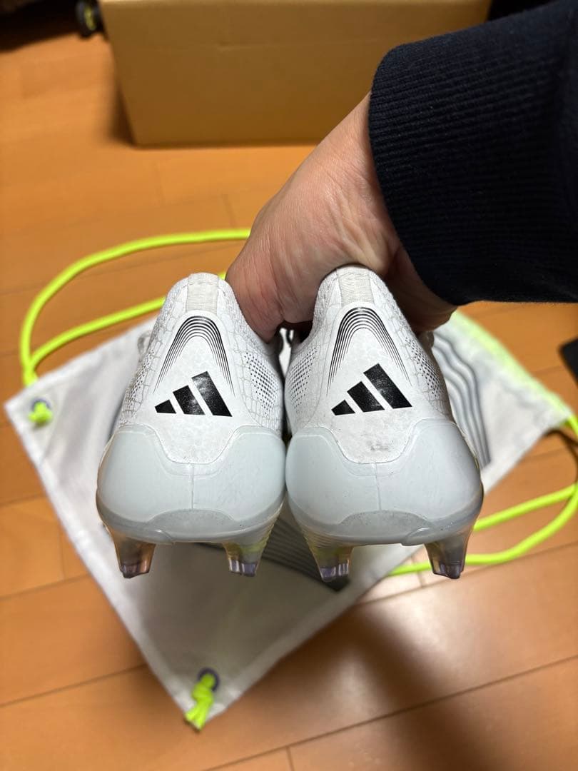 最終価格！！プレデターエリート FG