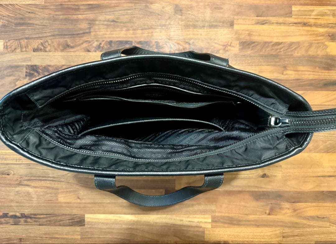 プラダPRADA 2VG860 トートバッグ ブラック リナイロン サフィアーノ