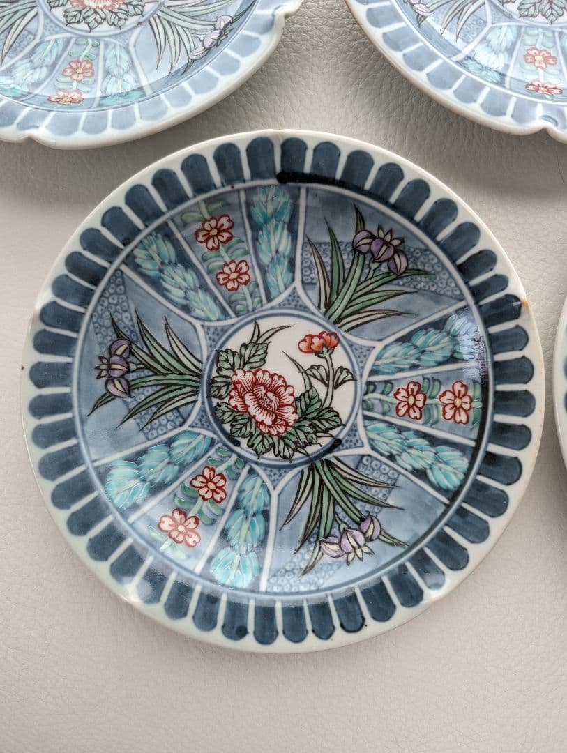 【5客セット】佐藤走破 作 染錦 花文 皿 5.5寸 食器陶器